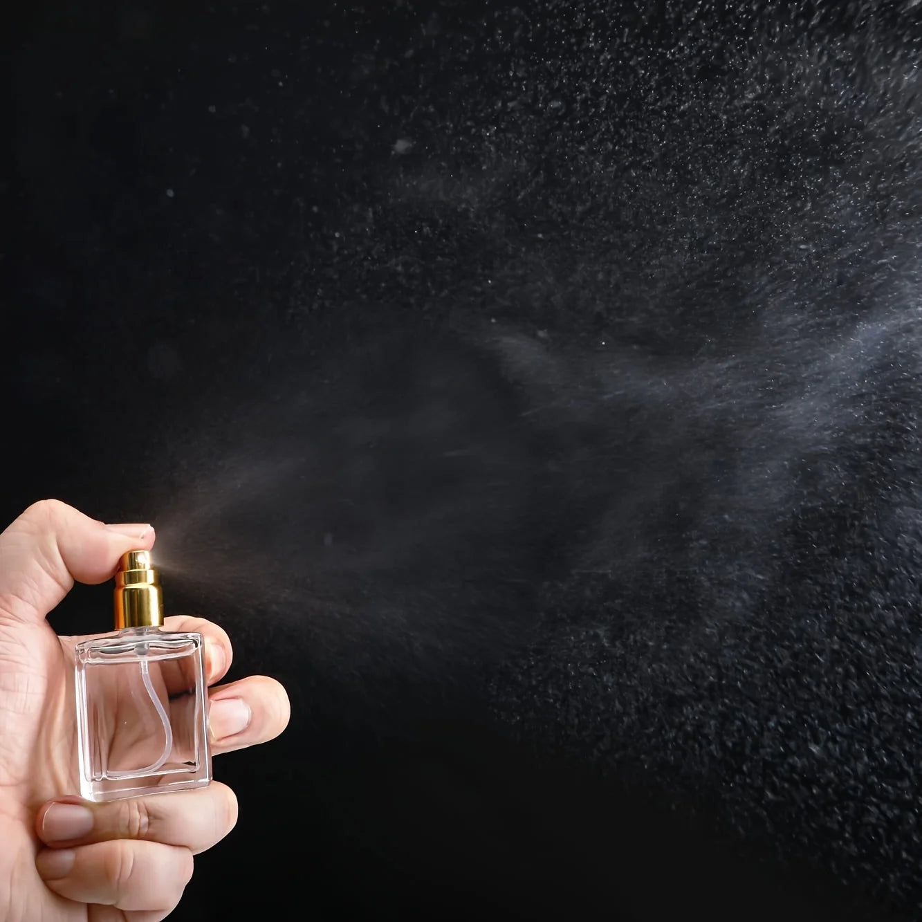 12pcs+6 accessories 15ml transparent perfume spray bottle, including 12 spray bottles, 3 funnels, and 3 sub-packing artifacts