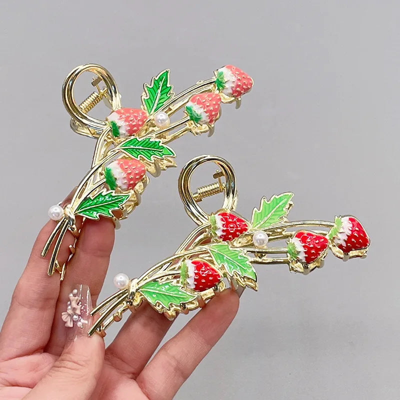 Strawberry Hair Claw Clips Cute Metal Hair Clip Strong Non Slip Hold Hair Jaw Clips Pink Acetate Claws Clips Accessories