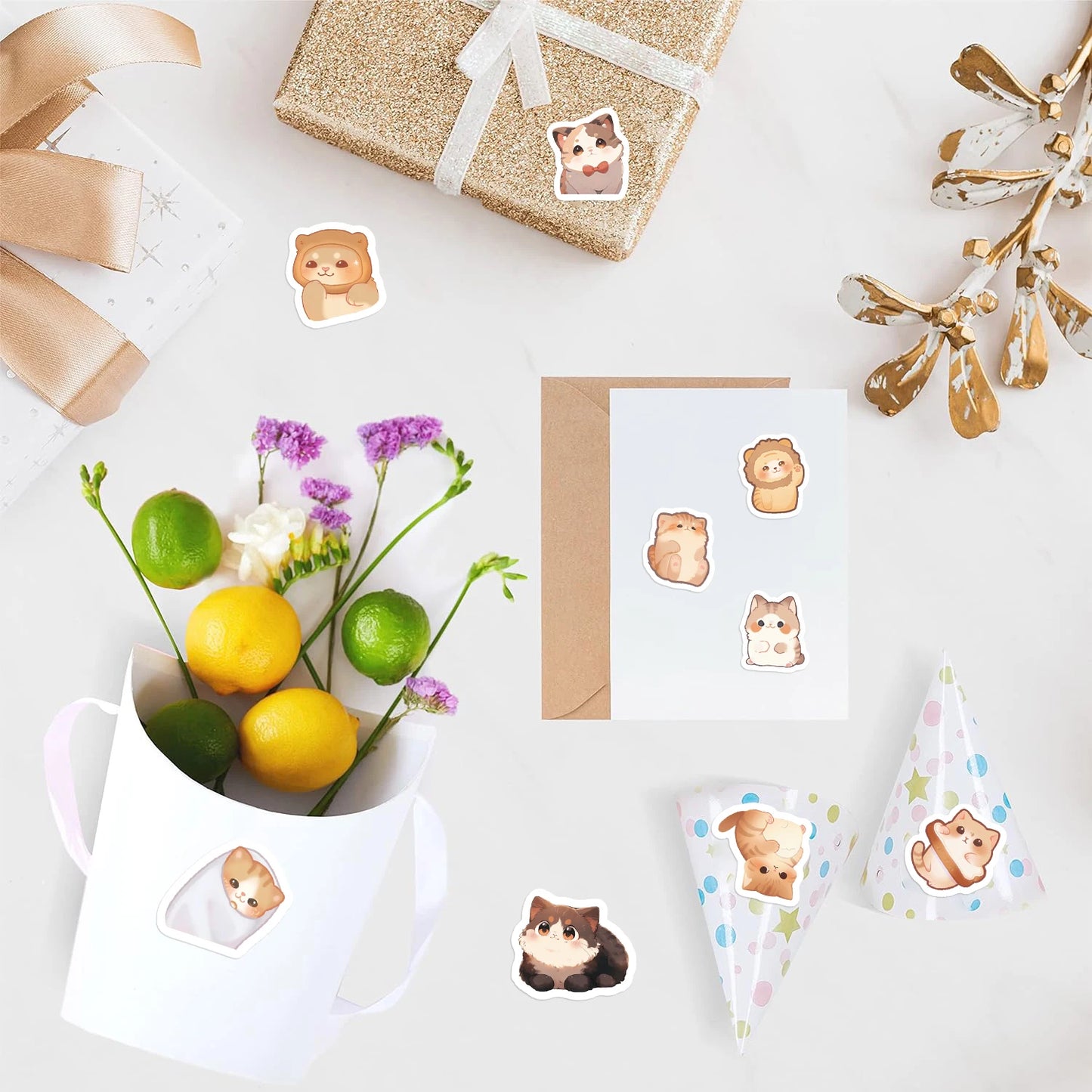 500Pcs/Roll Cartoon Cute Big Eye Cat Stickers for Notebook Helmet Scrapbook Journaling Encourage Children Sticker