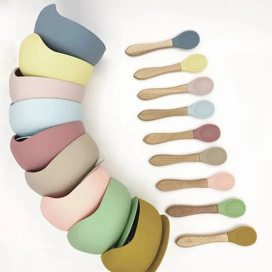 High Quality Spill-Proof Silicone Feeding Bowl Baby Dishes Kid Dinner Spoon Food Grade Silicone Baby Silicone Tableware