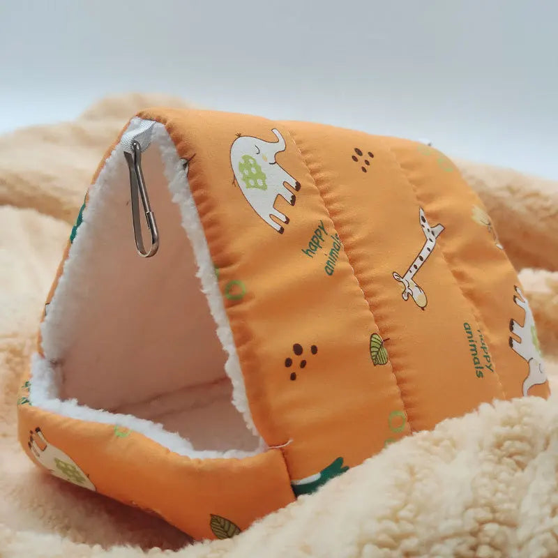 Cute Cartoon Winter Rabbit Squirrel Mini Cage Guinea Pig Nest Small Animal Mice Rat Pet Sleeping Bed Hamster House Warm Soft Mat