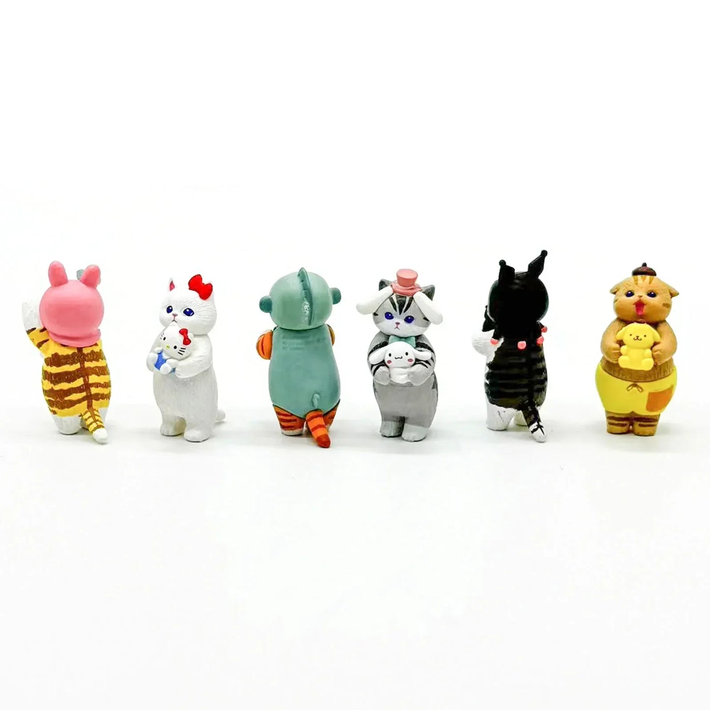 Mofusand Cats Pretend Sanrio Characters Cute Figure Holding Dolls Blind Box Melody Kuromi Cinnamoroll Hello Kitty Car Ornaments