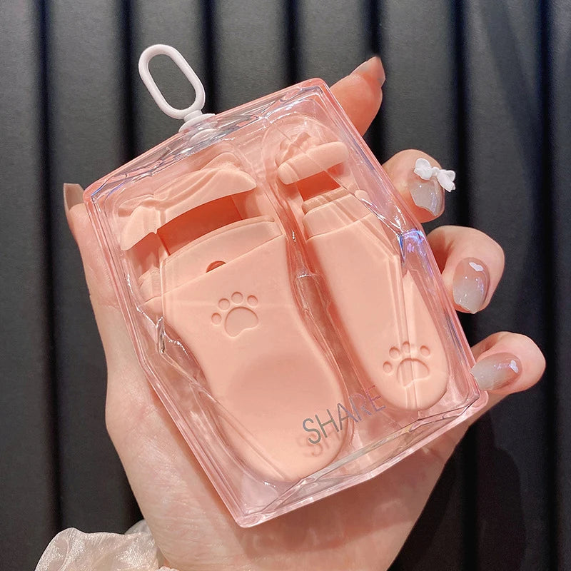 Eyelash Clip Cat Claw Eyelash Clip 1 Set Of Portable Cute Eyelash Clip Tool With Additional Silicone Pad Precision Eyelash Clip