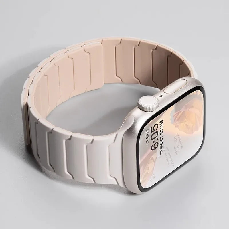 Magnetic Silicone Strap for Apple Watch Band Ultra 2 49mm 46mm 45mm Bracelet for Iwatch Series 10 9 8 7 6 SE 5 38 44mm 42mm 40mm