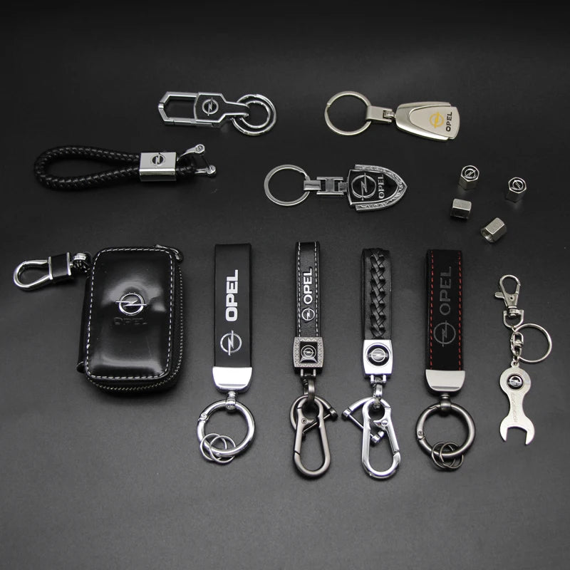 1Pcs Metal/Leather Car Keychain Badge Emblem For Opel Astra GTC Insignia Antara Meriva Zafira Key Chain Rings Auto Accessories