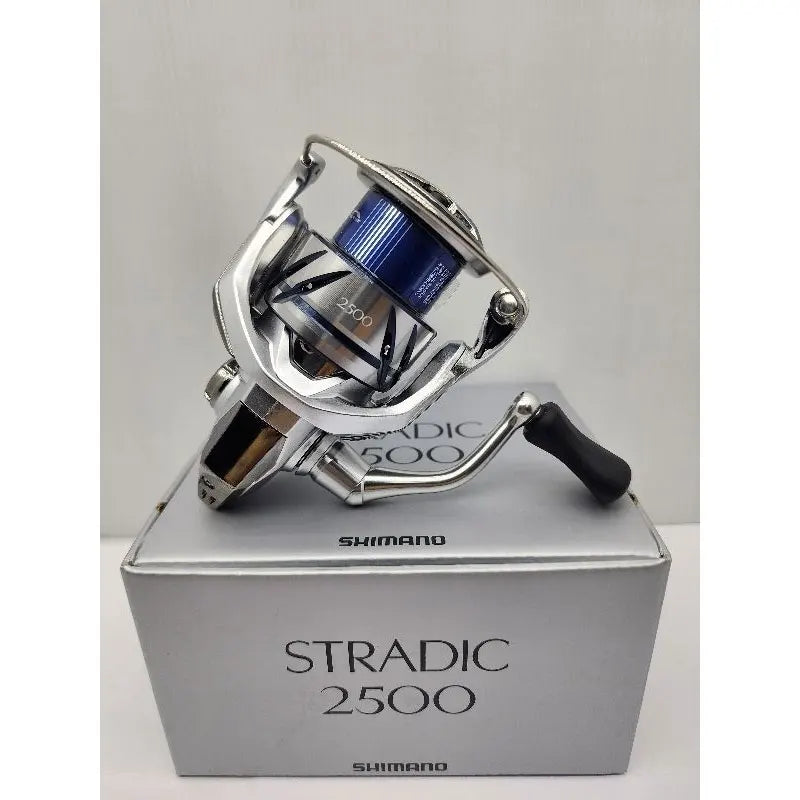 23 SHIMANO STRADIC Spinning Fishing Reel 1000HG/2500/C3000HG/4000XG/5000XG 6+1BB AR-C Spool SeaWater Fishing Reel 3-11KG Power