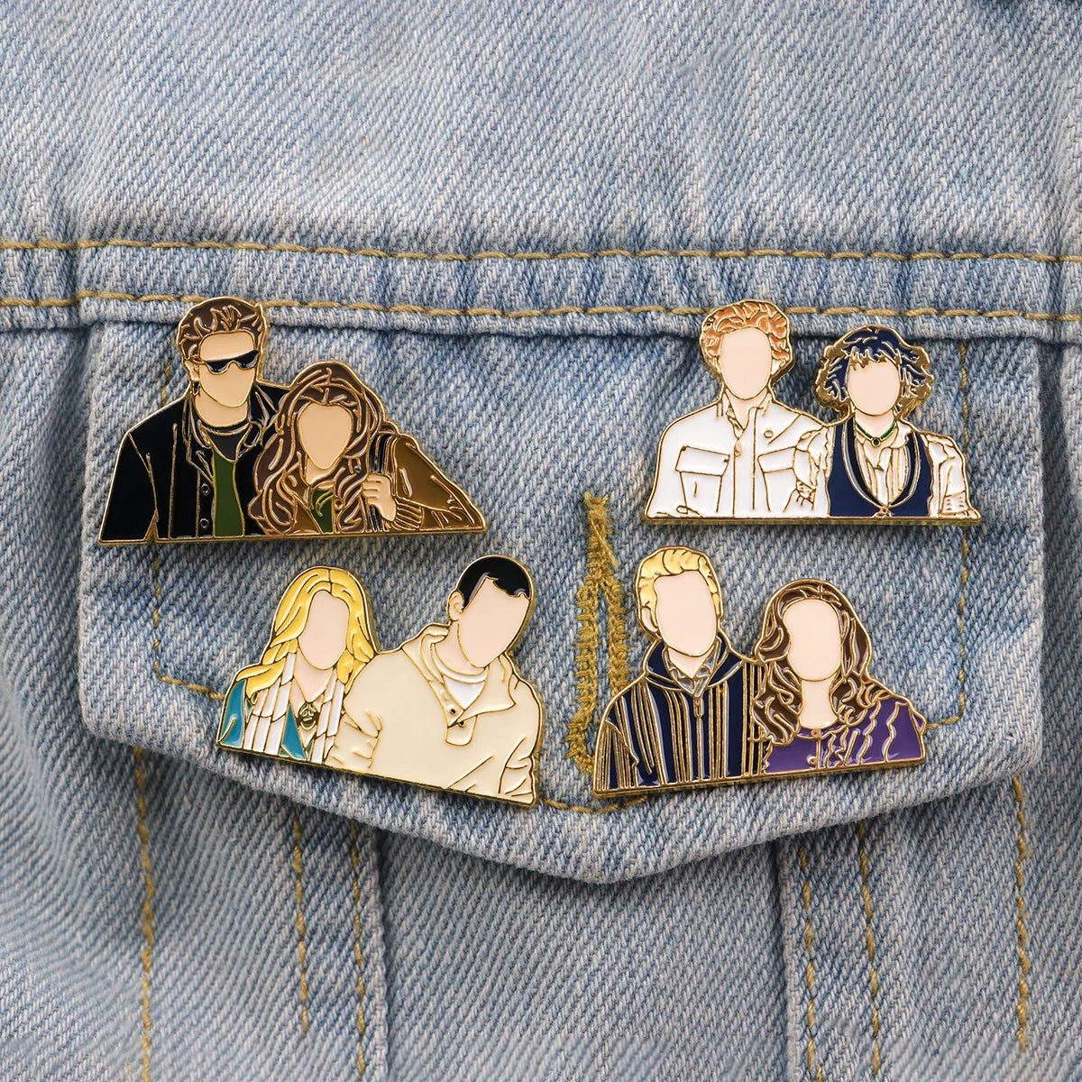 Love Movie Characters Pins Cartoon Badges Brooches for Clothing Enamel Pin Couple's Badges Jewelry Accessories Gifts for Friends