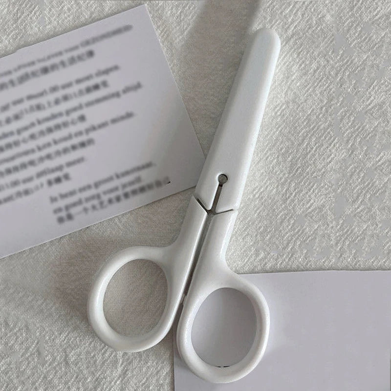 White portable hand scissors Stainless steel art safety scissors with lid Children's student scissors