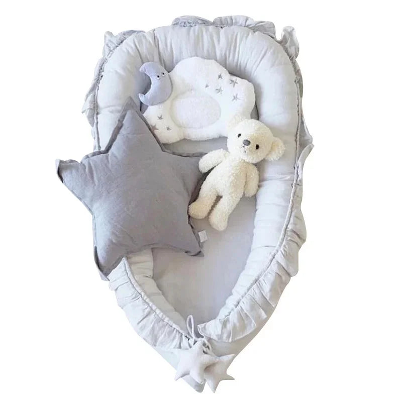 Newborn Bed for Breastfeeding Sleep Baby Cribs Portable Baby Nest 0-18 Months Detachable Anti-Rollover Bassinet with Cooling Mat