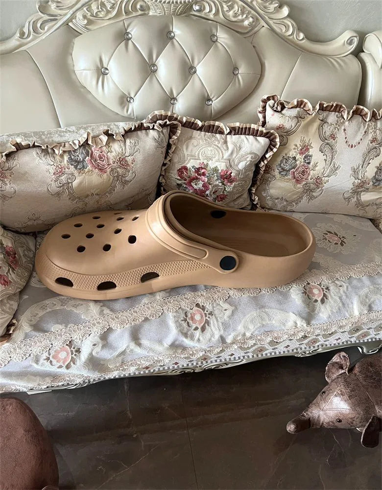 Crocs Big Cat Beds and Furniture Breathable Funny and Creative design House for Cats Comfortable Cat Products Accessories