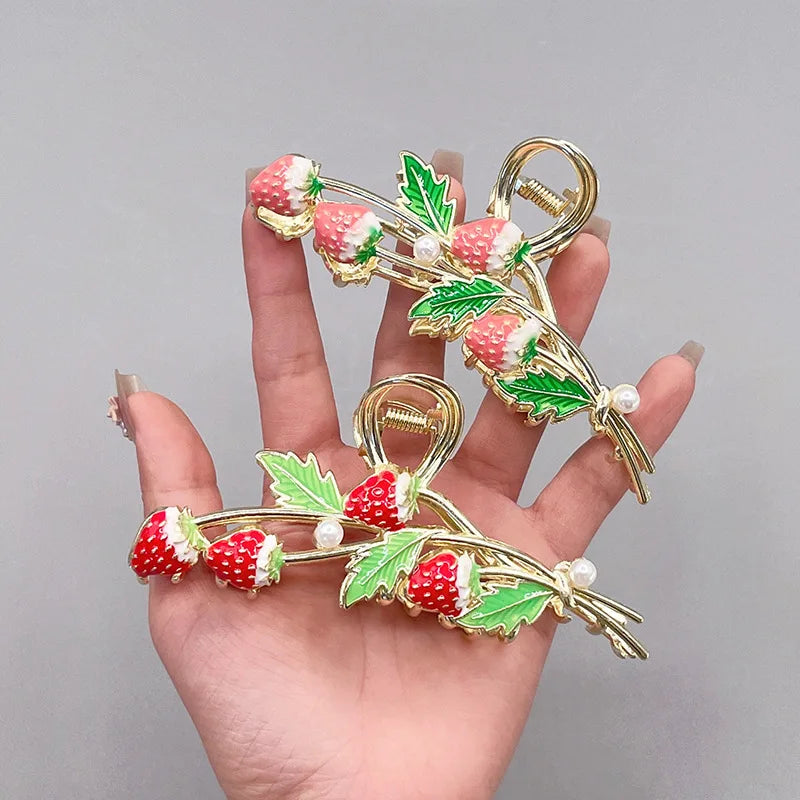 Strawberry Hair Claw Clips Cute Metal Hair Clip Strong Non Slip Hold Hair Jaw Clips Pink Acetate Claws Clips Accessories