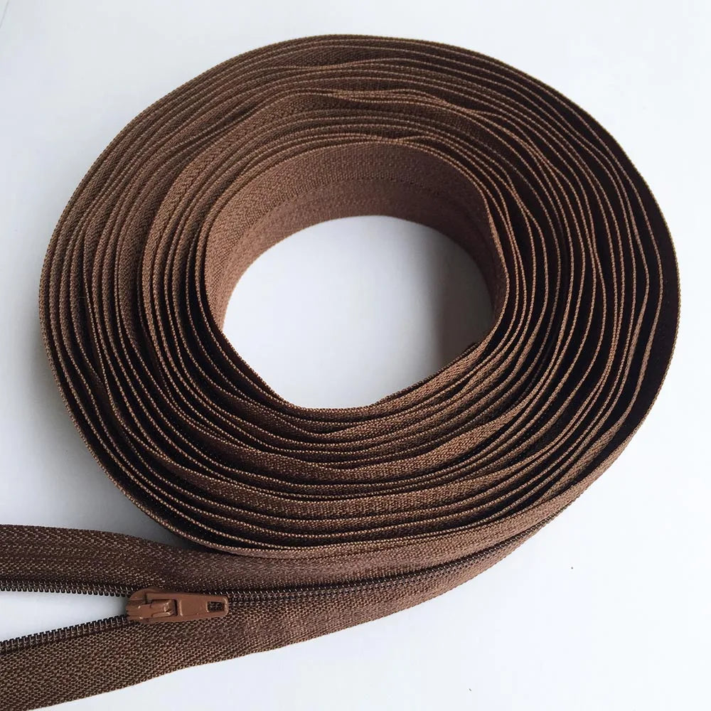 5Meters 3# Nylon Zipper at the Meter with 10Pcs Sliders for Tailor Sewing Clothes DIY Bags Accessorries Supply Zippers Roll