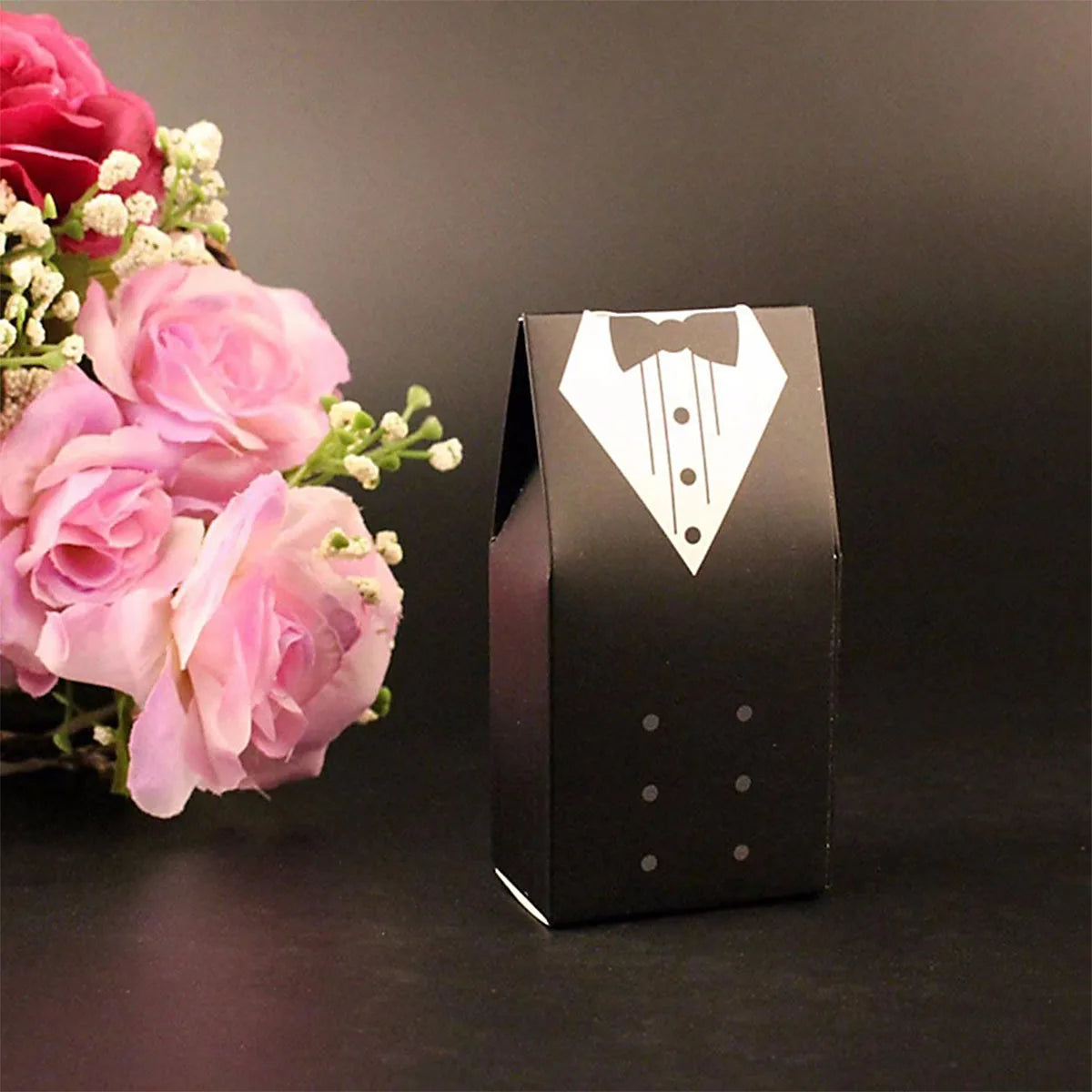 100Pcs Wedding Candy Box Bride and Groom Treat Bags Creative Chocolate Gift Boxs for Wedding Party Baby Shower Decoration