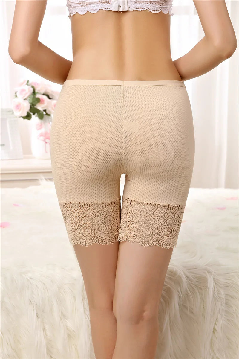 Plus Size Safety Shorts Women Summer Seamless Sexy Lace Anti Chafing Underskirt Boxers Female High Waist Underwear Panties 110KG
