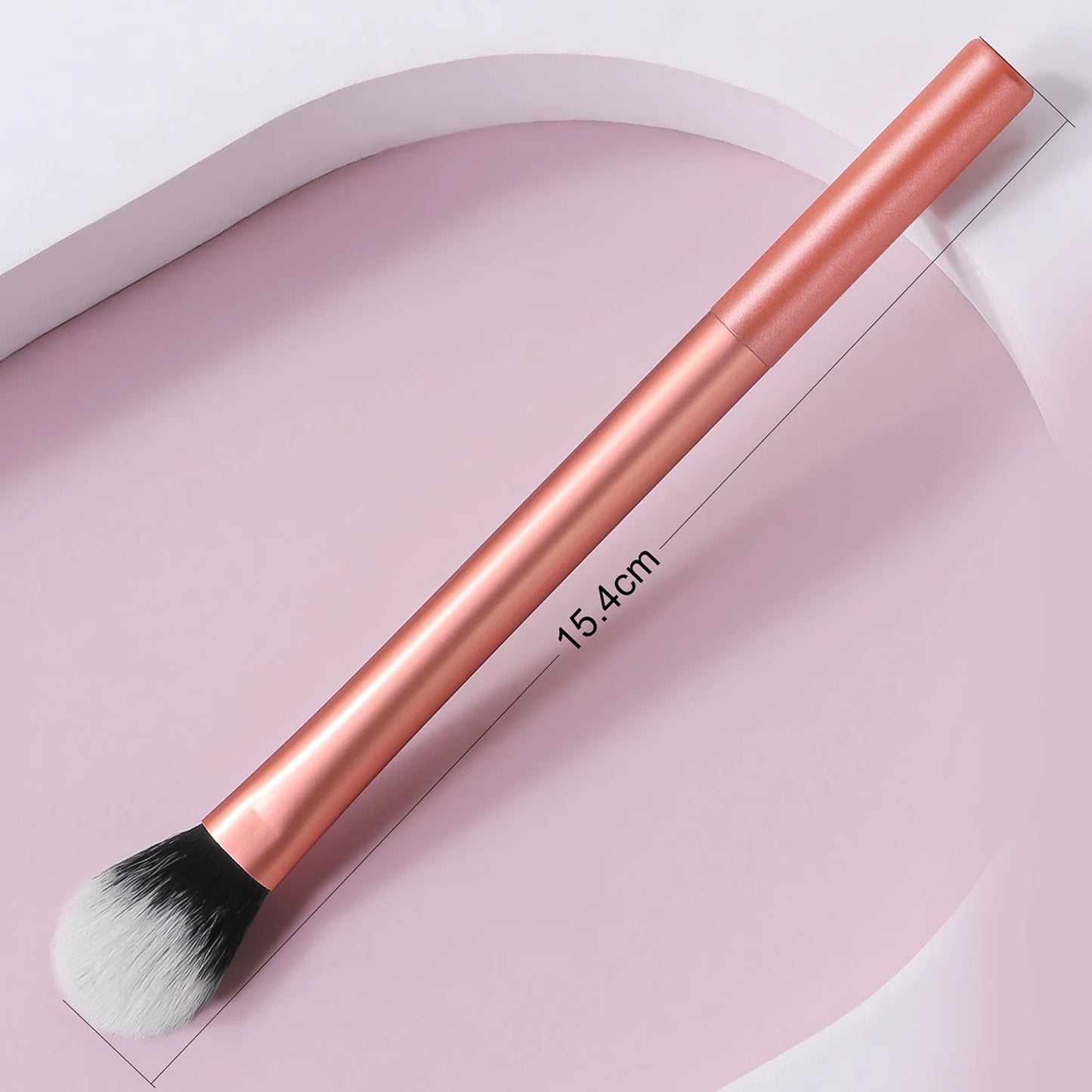 Single portable sloped eye shadow makeup brush beauty tool