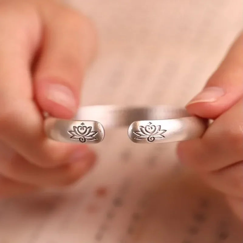 925 Silver Vintage Matte Bangles Engraved Heart Sutra Lotus Flower Bracelet for Women Simple and Fresh Style Jewelry Opening