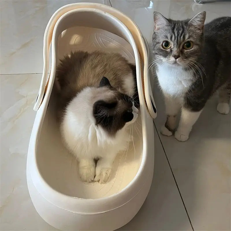 Crocs Big Cat Beds and Furniture Breathable Funny and Creative design House for Cats Comfortable Cat Products Accessories