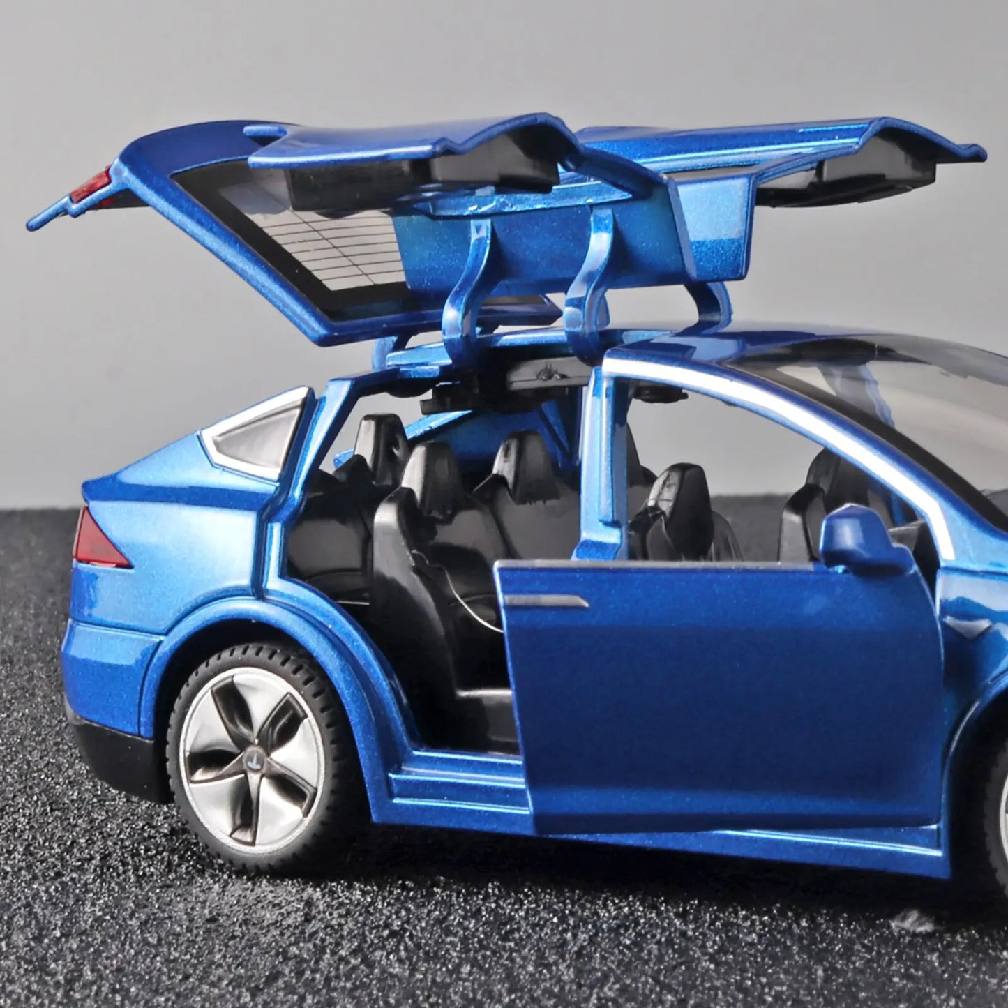 Model X Toy Car, 1:32 Zinc Alloy Diecast Car Toys for Kids, Pull Back Collectible Vehicle Toy Door Opening Scale Car Model