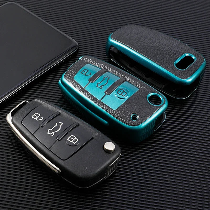 Leather TPU Car Folding Key Cover Case for Audi A3 8L 8P A4 B6 B7 B8 A6 C5 C6 4F RS3 Q3 Q7 TT 8L 8V S3 Key Fob Shell Accessories