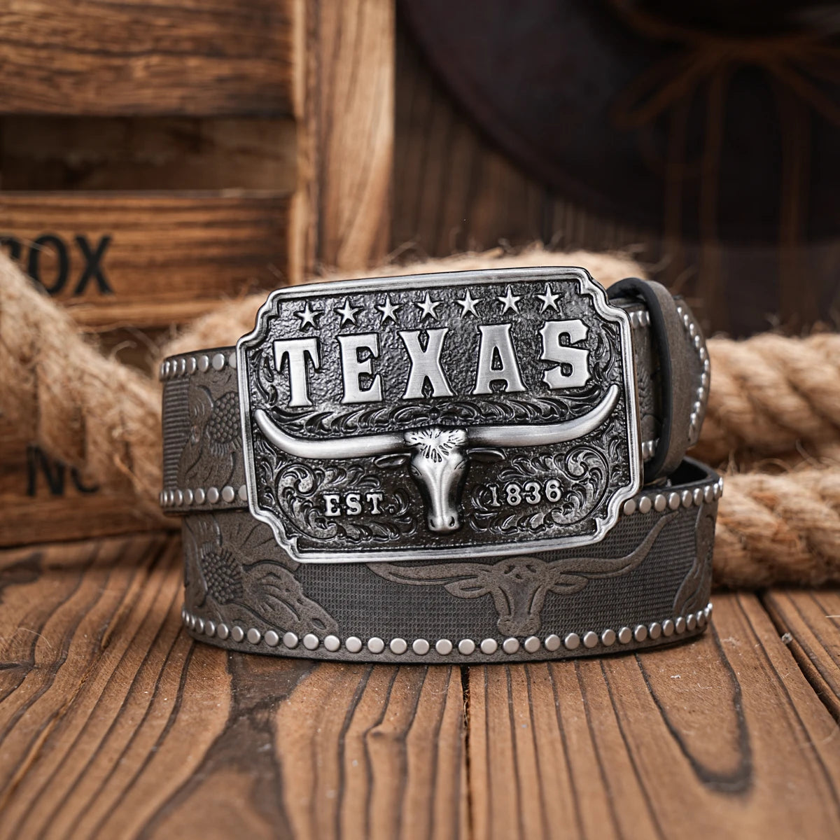 Western Cowboy PU Leather Belt - Men Waist Strap Bull Decoration Floral Engraved for Jeans