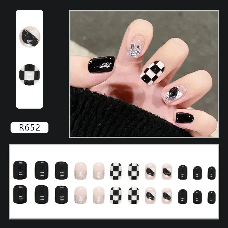Black Moon 24 Pcs Press on Nails Pink Gradient Fake Nails Glossy Artificial Finger Manicure Reusable False Nails for Women