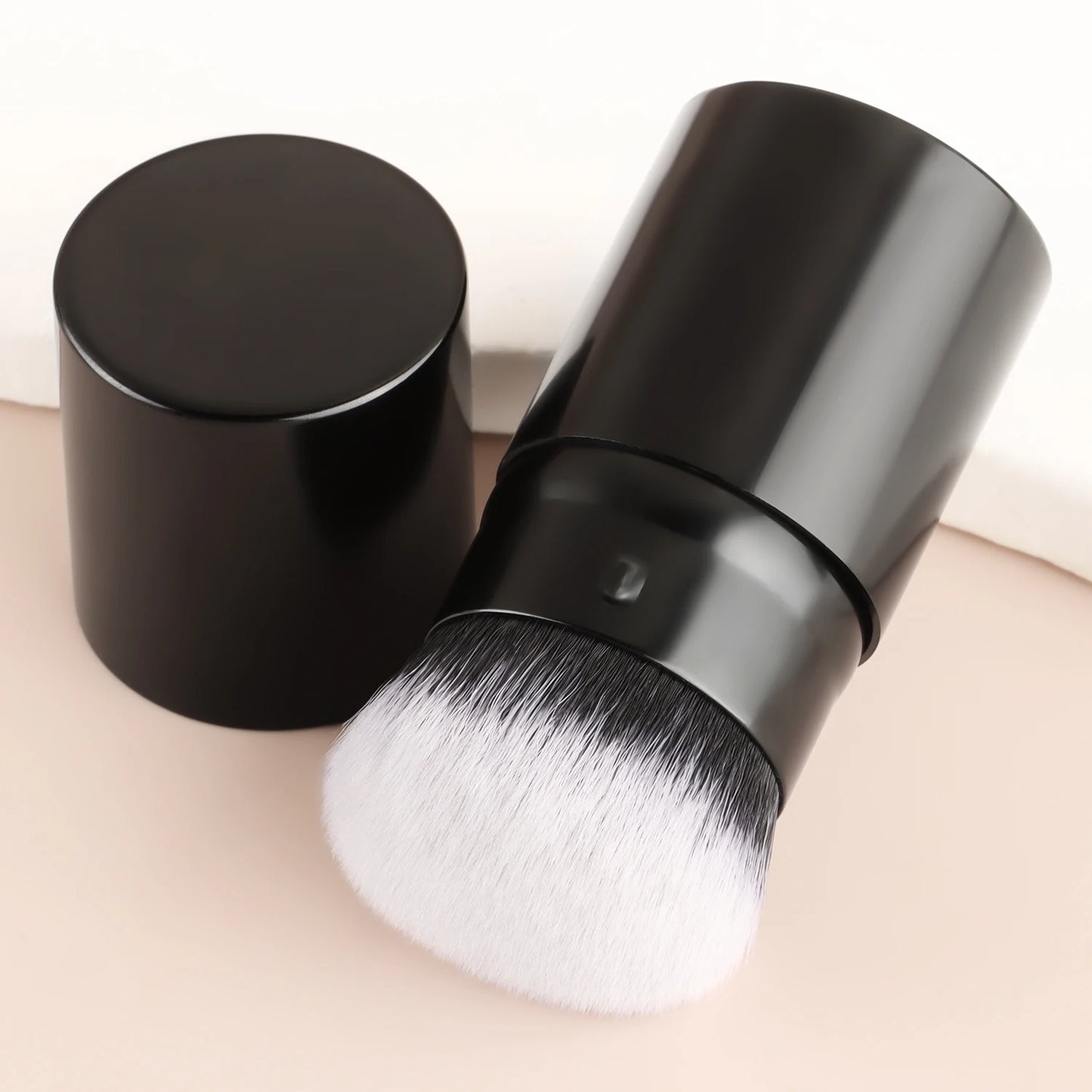1pcs Retractable Blush Brush Kabuki Foundation Brush Soft Fluffy Powder Contour Makeup Brushes Portable Makeup Tools