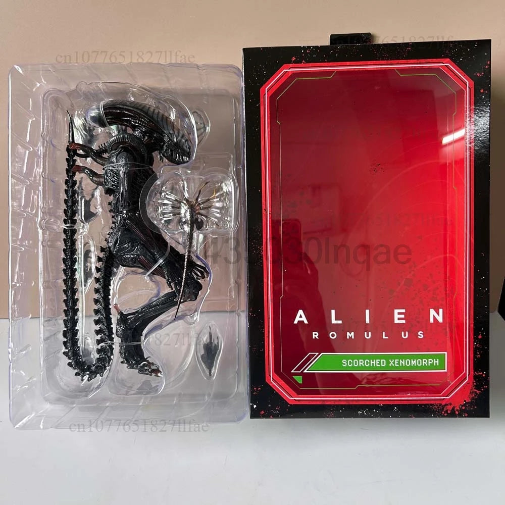 NECA The ALIEN Romulus Facehugger Ultimate Scorched Xenomorph and Accessory Set Action Figure Model Toy Room Decor Child Present