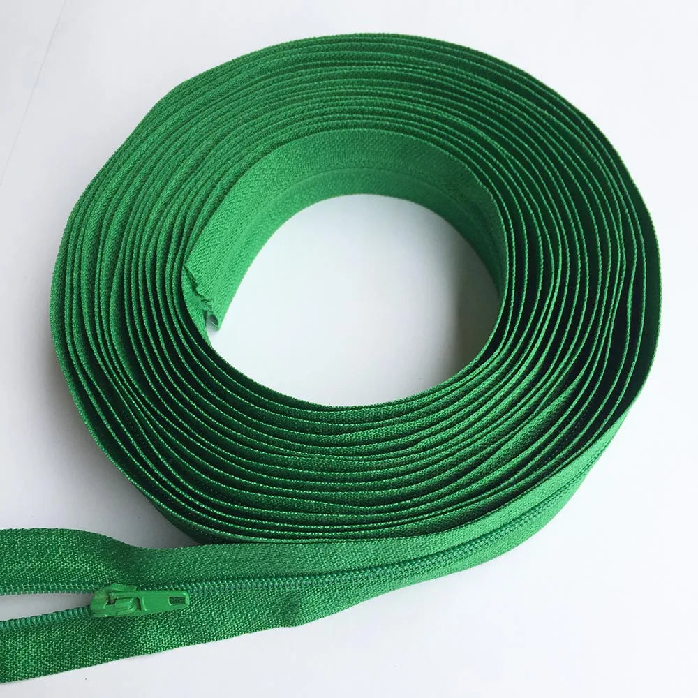 5Meters 3# Nylon Zipper at the Meter with 10Pcs Sliders for Tailor Sewing Clothes DIY Bags Accessorries Supply Zippers Roll