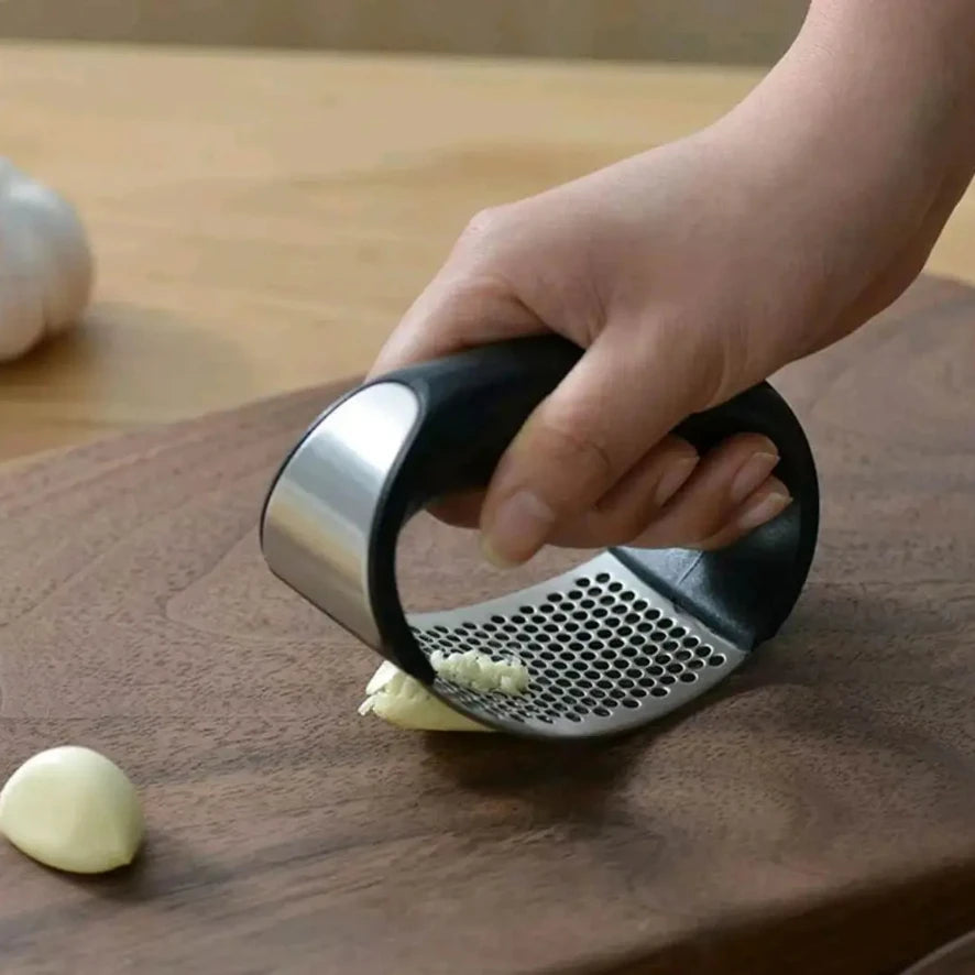 Stainless Steel Garlic Press Manual  Mincer Chopping  Tools Curve Fruit Vegetable Cooking Kitchen Gadgets Home Appliance Kitchen
