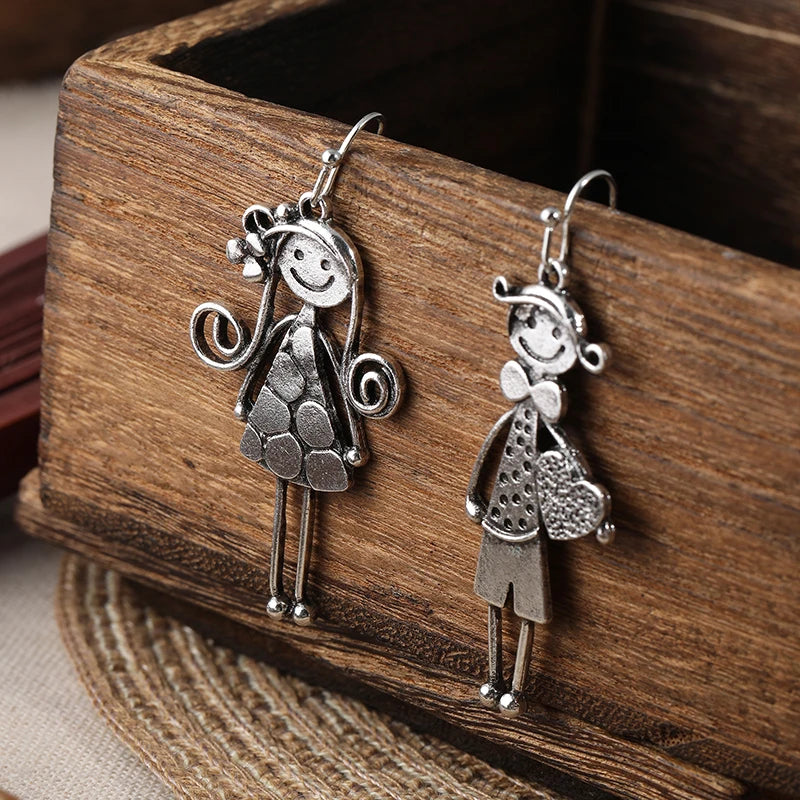 Creative Retro Minimalist Couple Character Metal Pendant Earrings for Women's Daily Minimalist Earring Accessories