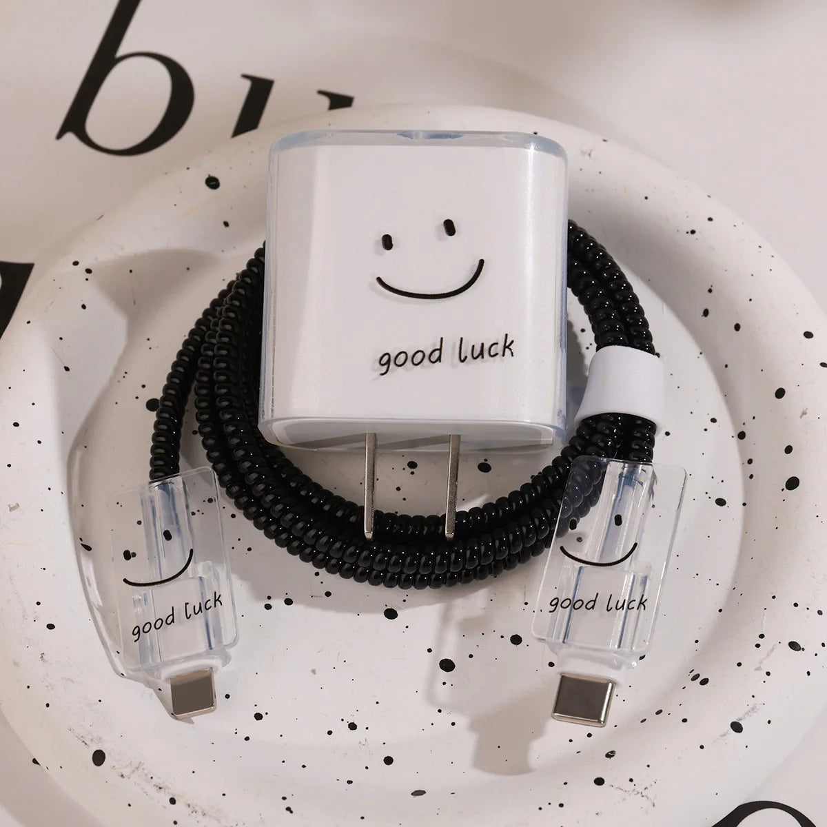 5PCS Love Heart Charging Data Cable Protector Winder Accessories For iPhone 18w/20w Charger Protective Cover Protective Shell