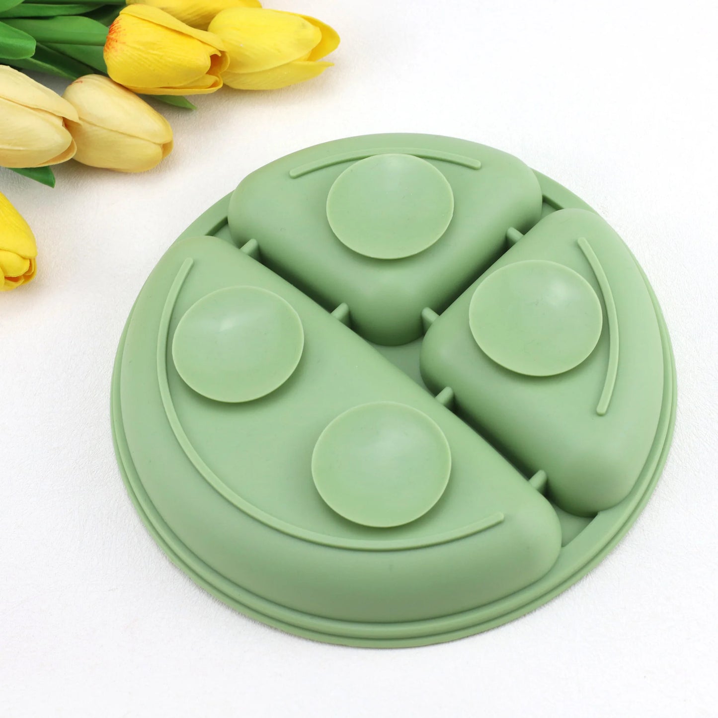 3pcs baby silicone tableware set, complementary food feeding plate, strong suction, cartoon short spoon fork, easy to grip