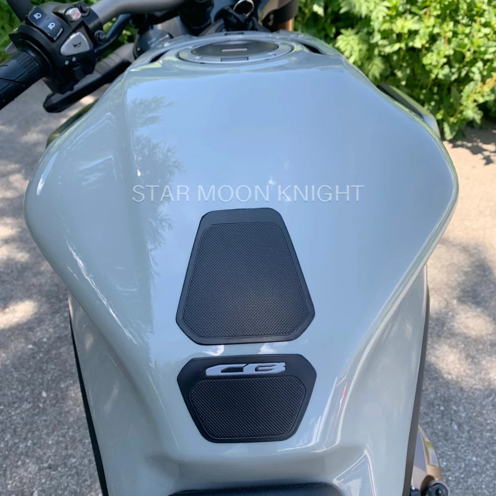 For Honda CB universal CB650R CB1000R CB650 CB1000 CB125 CB250 CB300 CB500 CB400 CB600 Motorcycle Fuel Tank Pad Protection Decal