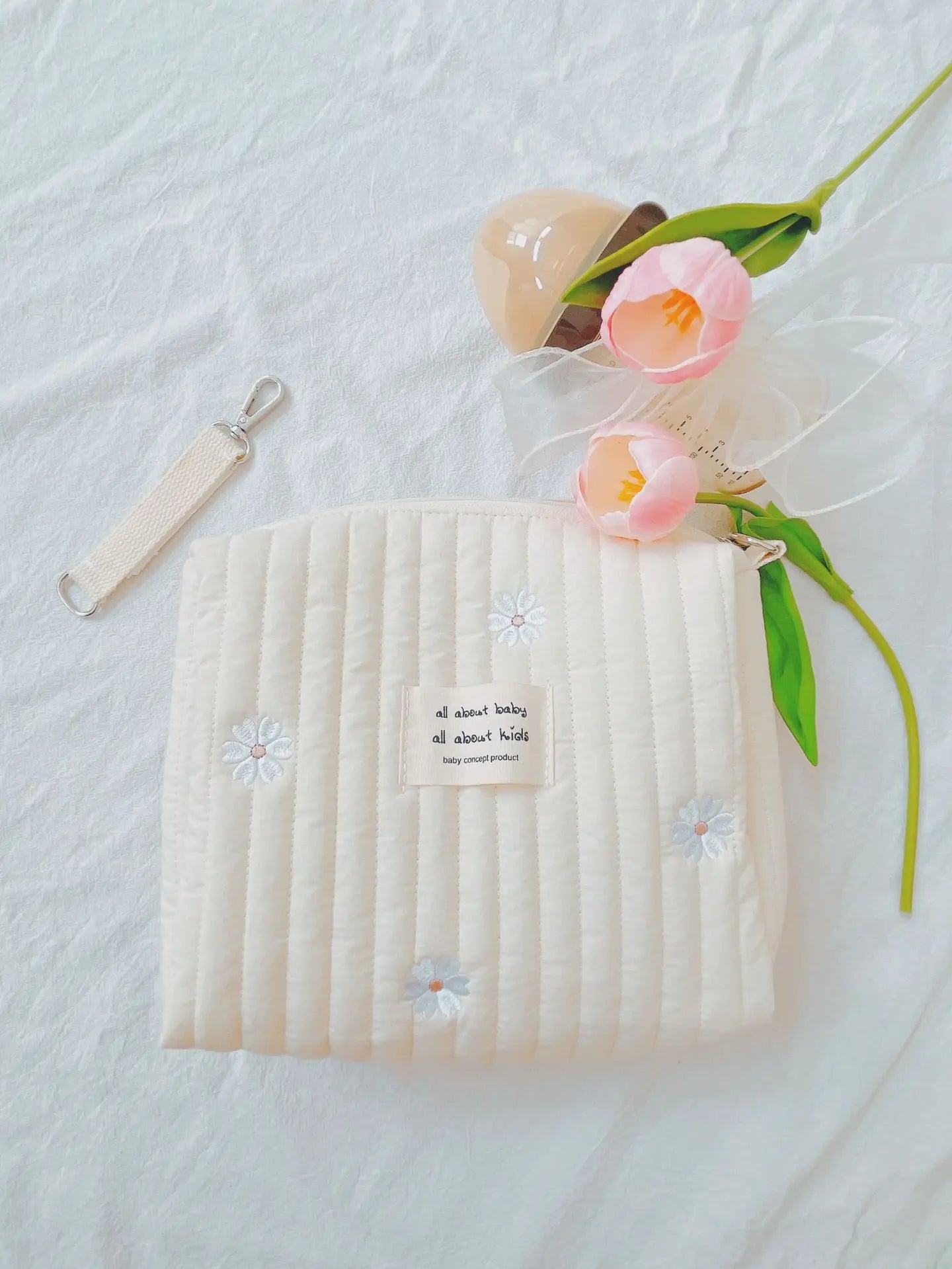 Cute printed embroidered mommy bag zipper single button newborn baby diaper storage bag travel cart storage bag