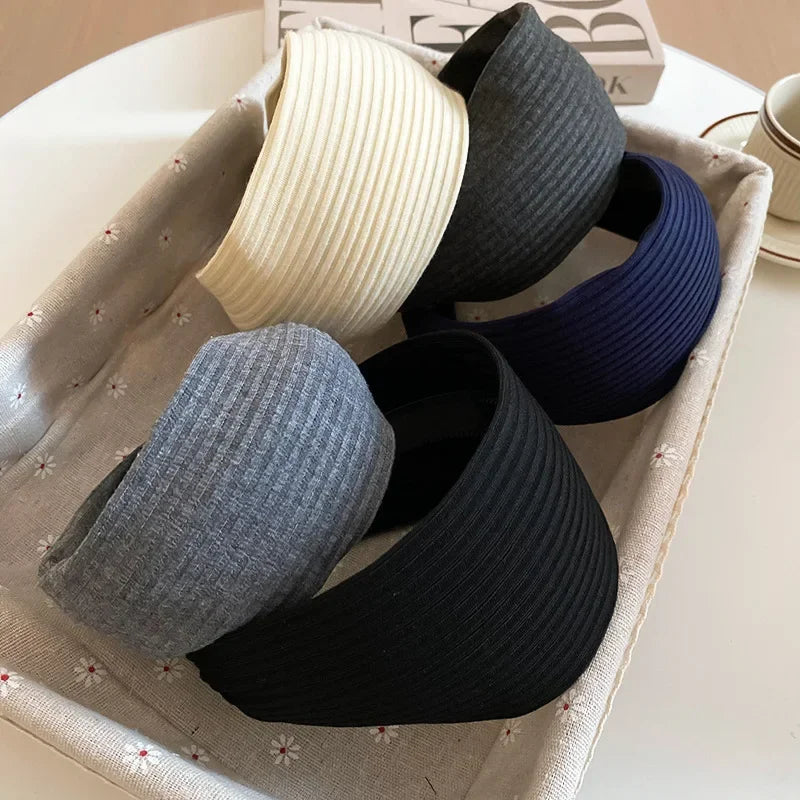 Kintting Solid Color Wide Edge Striped Nonslip Arc Acrylic Headbands for Women French Temperament Atmosphere Hair Accessories