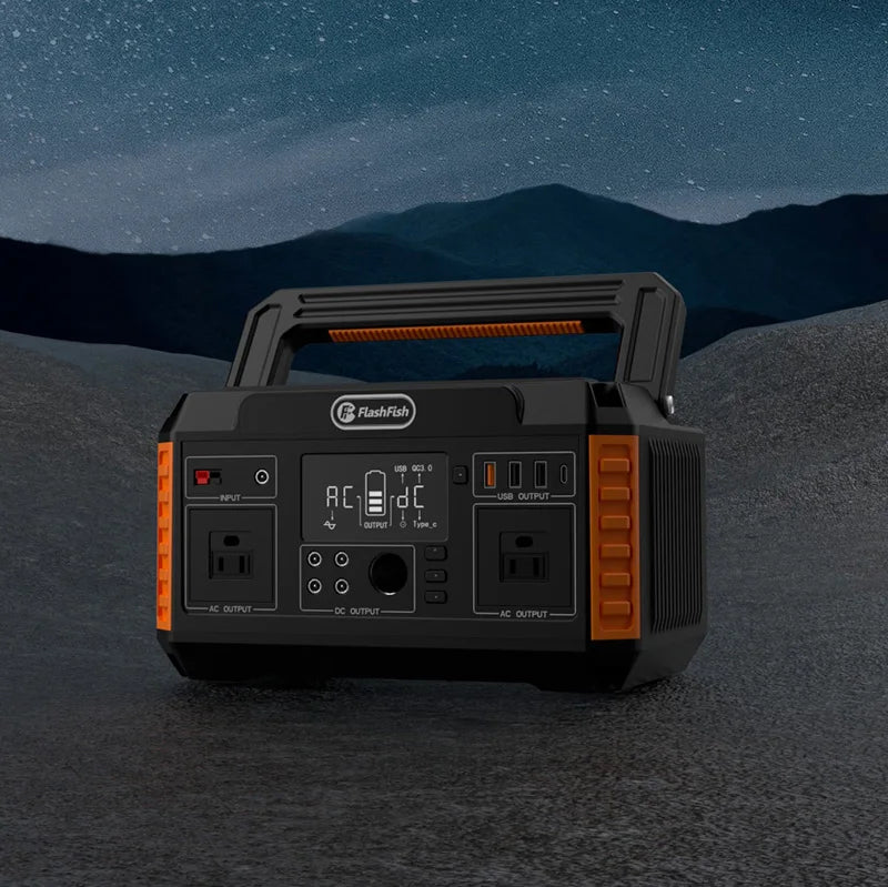 Hot Sale 520Wh 220V 560W 140400mAh Portable Energy Storage Rechargeable Solar Generator Portable Power Station with Solar Panel