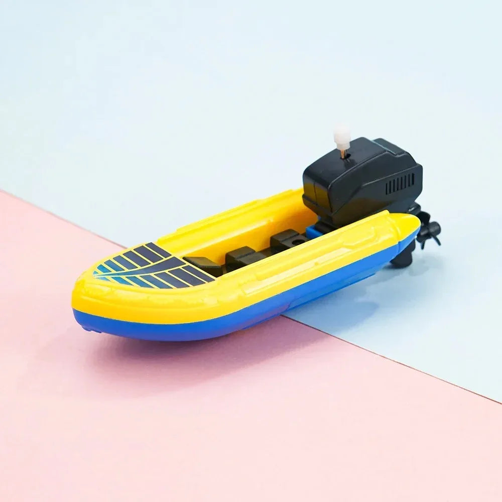 1pc Speed Boat Clockwork Toys Ship Wind Up Toy Float In Water Kids Toys Classic Bathtub Shower Bath Toy for Children Boys Toys