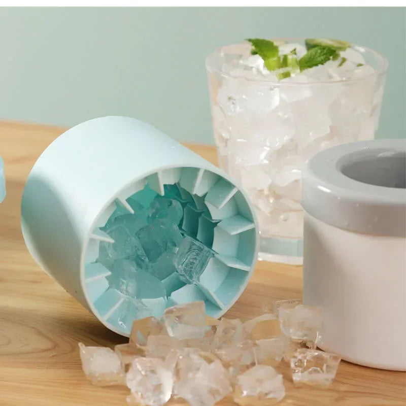 Silicone Cylinder Ice Crate DIY Household Refrigerator Ice Mould Food Grade Silicone Bucket Ice Crate with Lid Summer Drink Tool