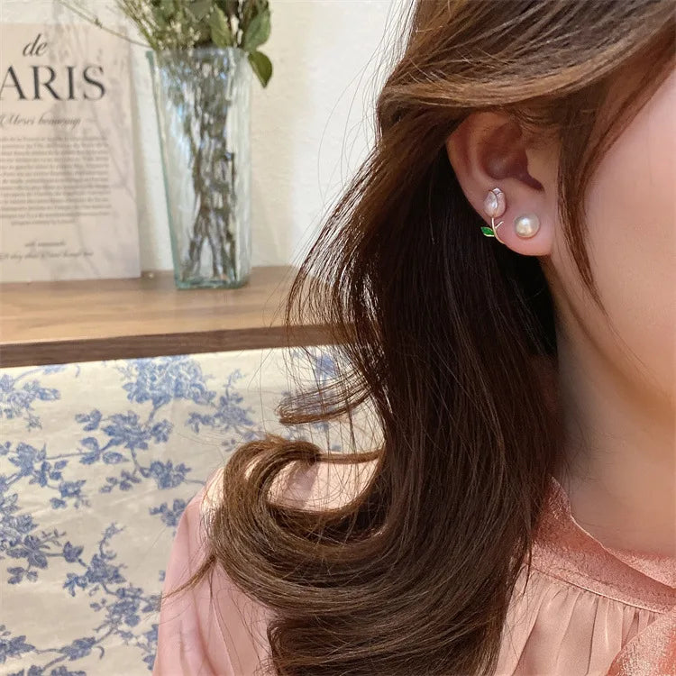 Sweet Fashion Enamel Pearl Tulip Flower Stud Earrings for Women Korean Temperament Zircon Back Hanging Earring Wedding Jewelry