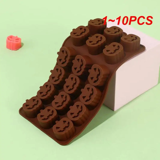 1~10PCS Silicone Chocolate Baking Molds Halloween Pumpkin Cake Decoration Candy Jelly Fondant Cookies Molds Kitchen Tools