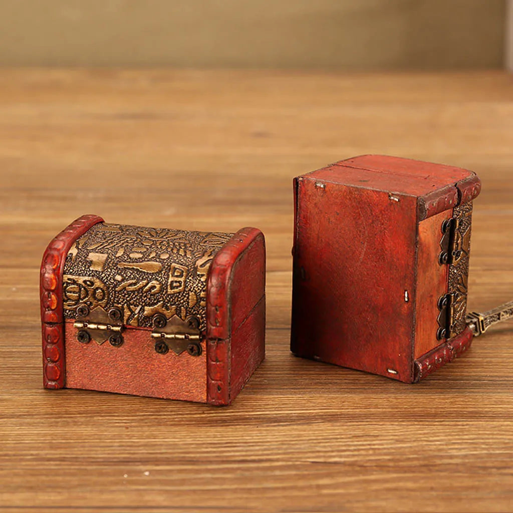 1PCS Jewelry Box Vintage Wood Handmade Box With Mini Metal Lock For Storing Jewelry Treasure Pearl