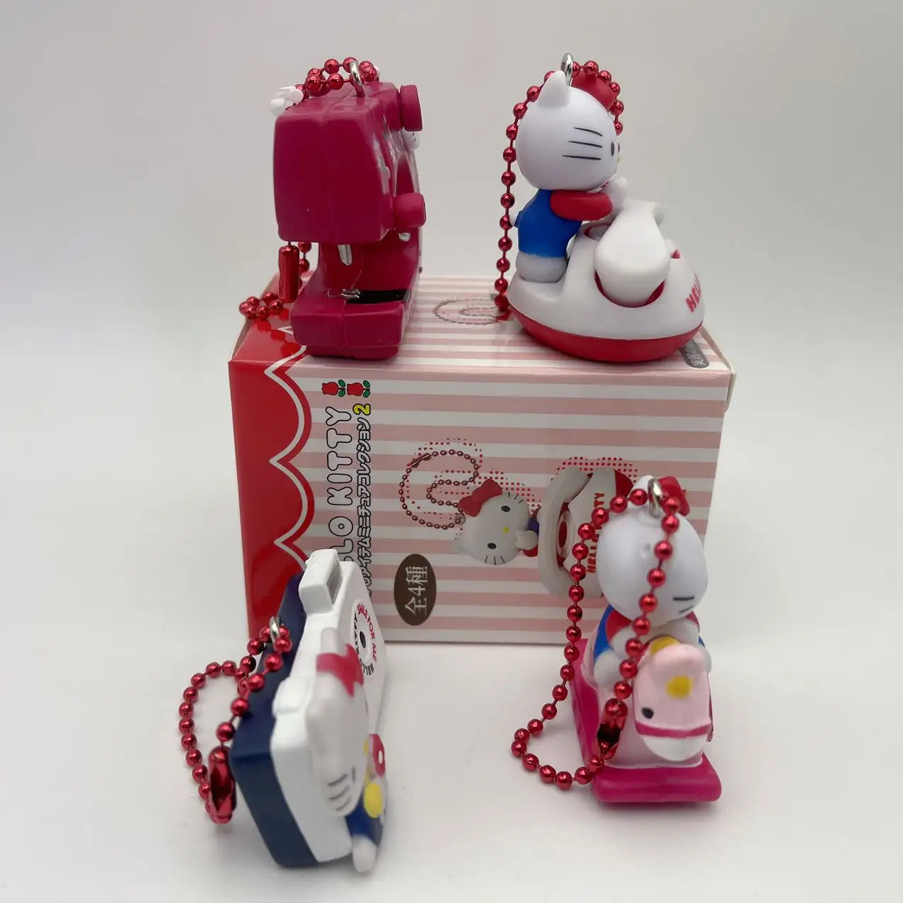 Hot Takara Tomy Second Installment Sanrio Hello Kitty'S 50th Anniversary Retro Small Items Nostalgic Pendants Camera Alarm Clock