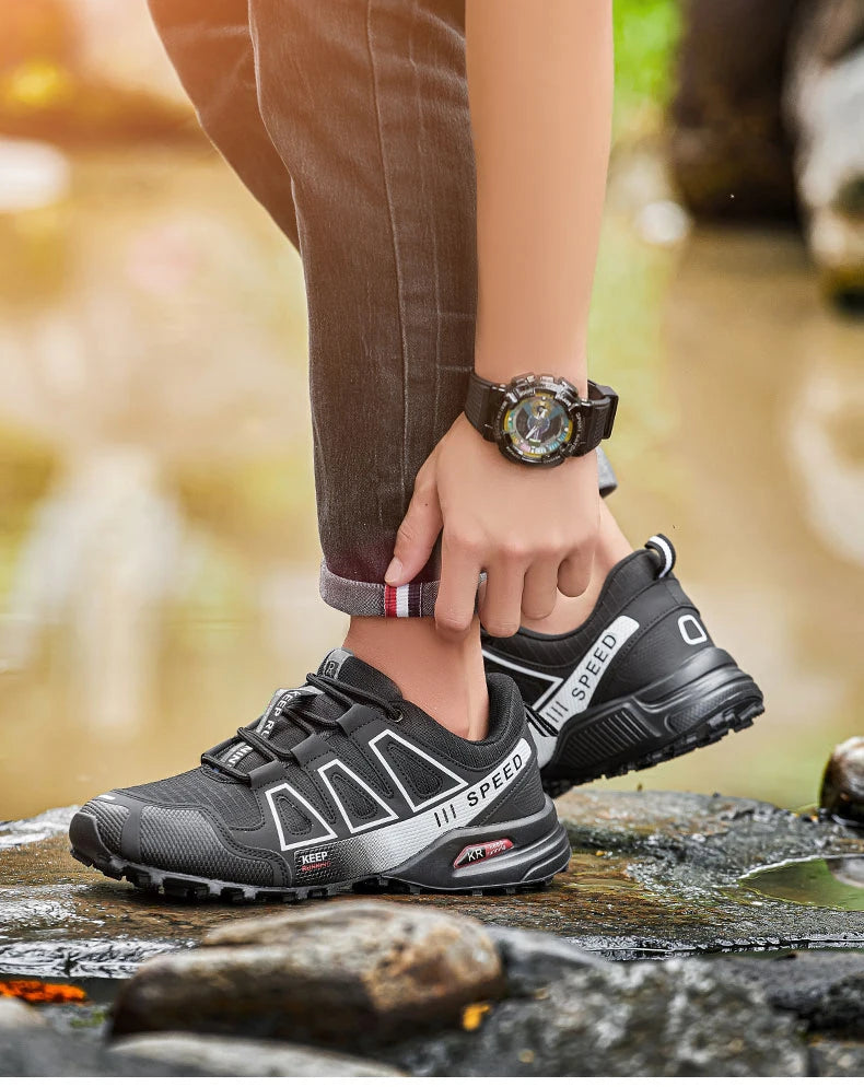 Men's Outdoor Hiking Shoes Off-Road Non-Slip Anti-Collision Breathable High-Quality Men's Boots Lockless Casual Cycling Shoes