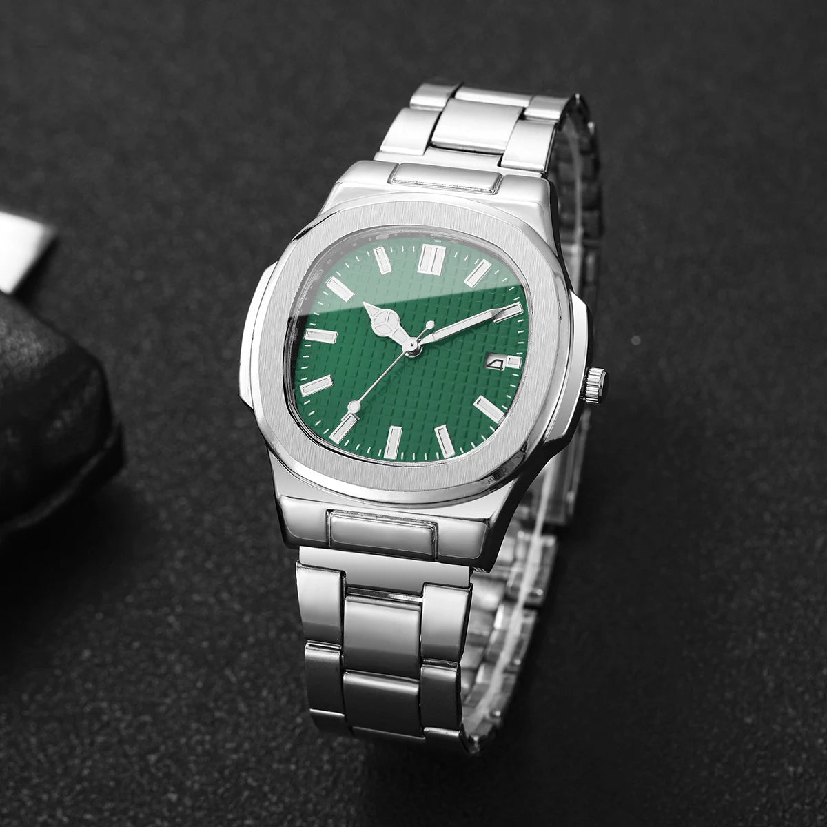 Luxury Square Men Business Watches Simple Calendar Quartz Watch for Mens Clock（Without Box）