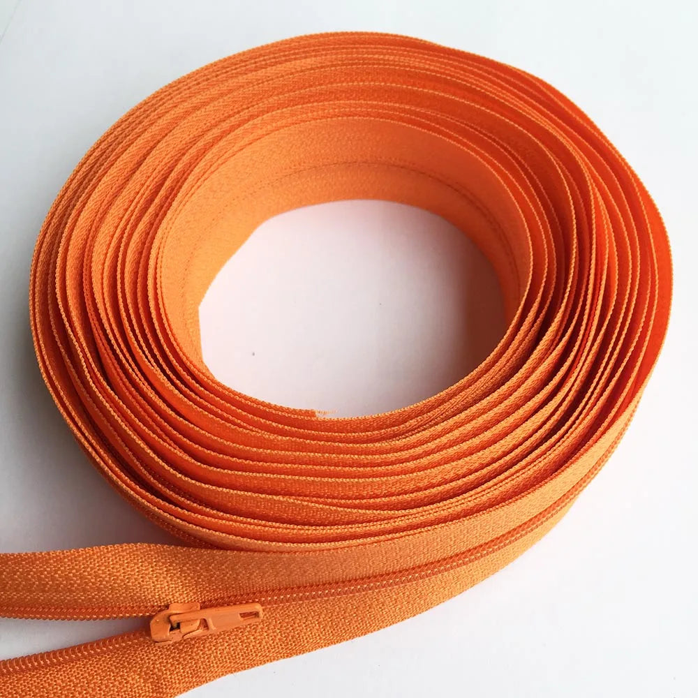 5Meters 3# Nylon Zipper at the Meter with 10Pcs Sliders for Tailor Sewing Clothes DIY Bags Accessorries Supply Zippers Roll