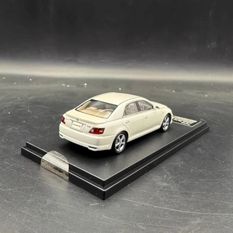 Hi-Story 1/43 Scale Reiz Mark X Alloy Car Model Adult Classic Collection Souvenir Display Gift