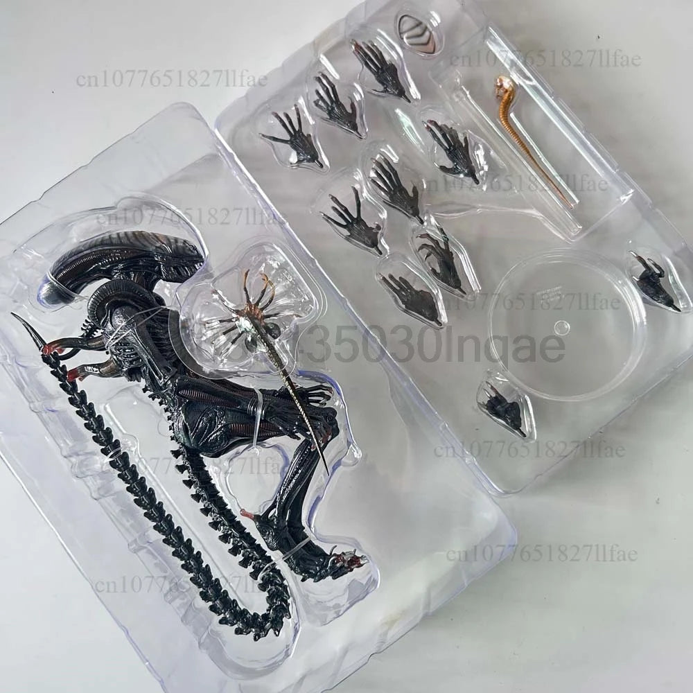 NECA The ALIEN Romulus Facehugger Ultimate Scorched Xenomorph and Accessory Set Action Figure Model Toy Room Decor Child Present
