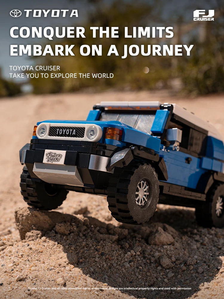 622PCS Toyota FJ40 Off Road Vehicle Building Blocks Retro Car Model Bricks Set With Display Box Desktop Ornaments Kids Toys Gift