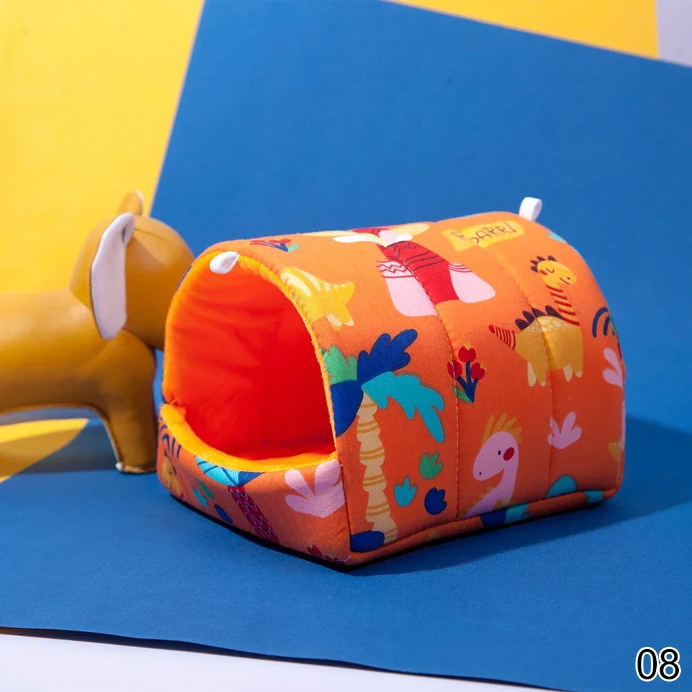 Cute Small Animal Sleeping Bed Rabbit Squirrel Guinea Pig Nest Hamster House Winter Colorful Mini Cage Comfortable Soft Warm Mat