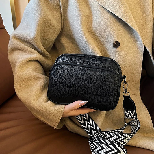 New Fashion Women's Bag Senior Simple Atmosphere Single Shoulder Crossbody Bag With Retro Small Square Bag Simple Fashion